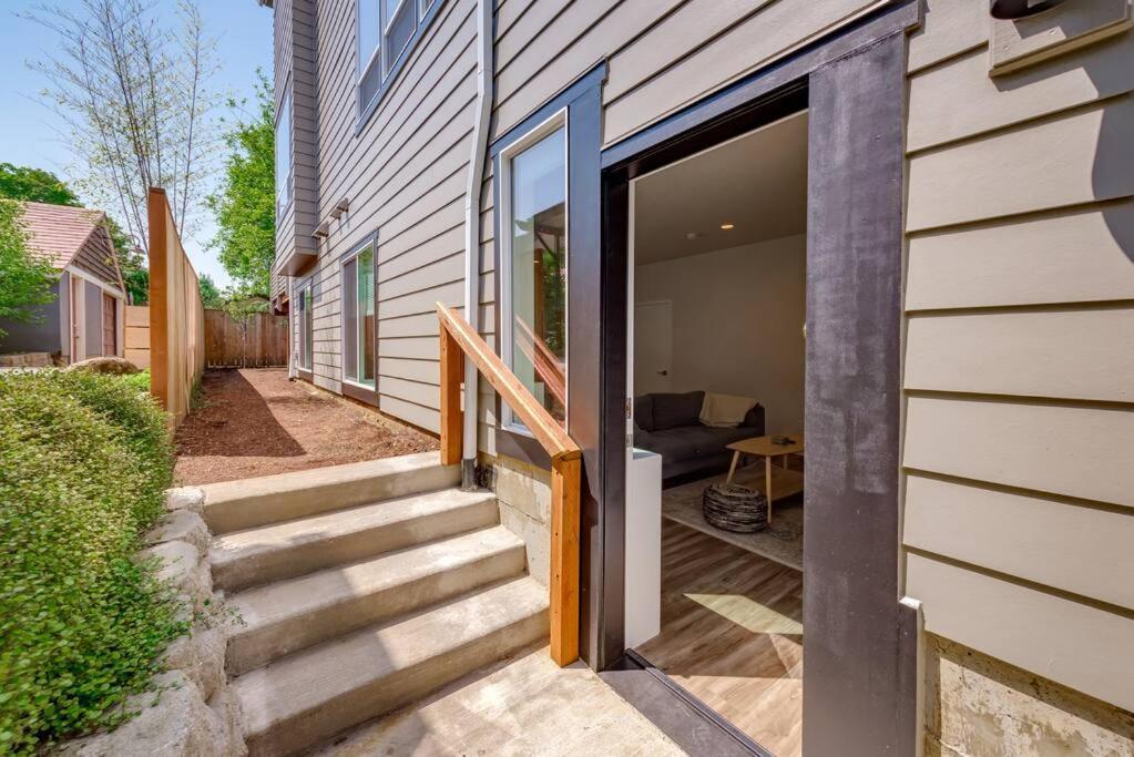 Walkable Apt Next To Restaurants, Bars, And Shops! Portland Buitenkant foto